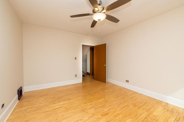 4543 Oliver Avenue N, Minneapolis, MN 55412