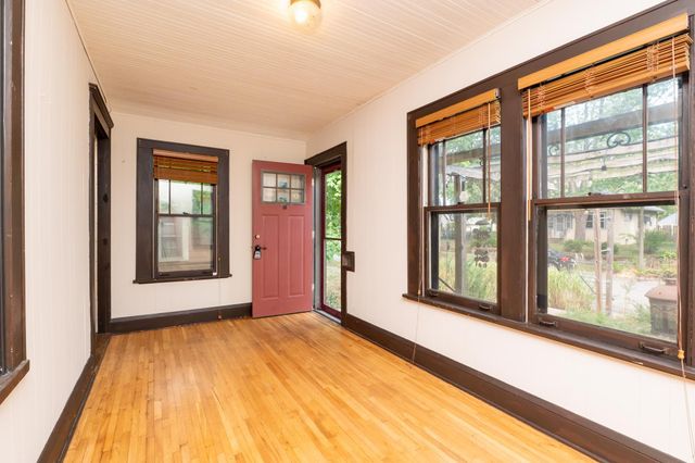 4543 Oliver Avenue N, Minneapolis, MN 55412