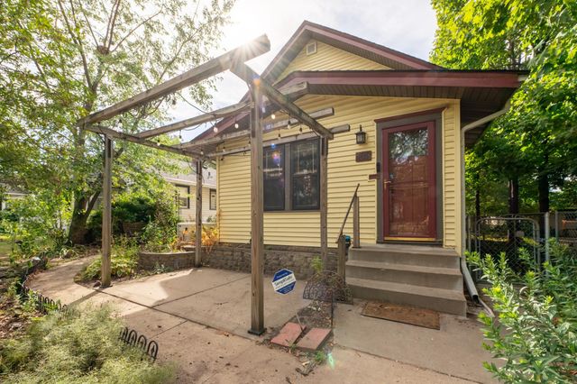 4543 Oliver Avenue N, Minneapolis, MN 55412