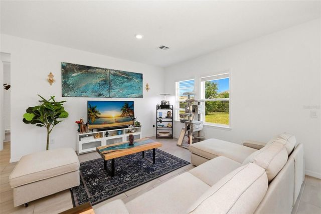 2162 DERWENT DRIVE, Davenport, FL 33896