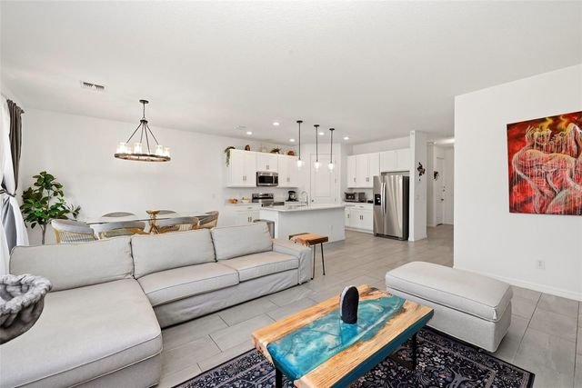 2162 DERWENT DRIVE, Davenport, FL 33896