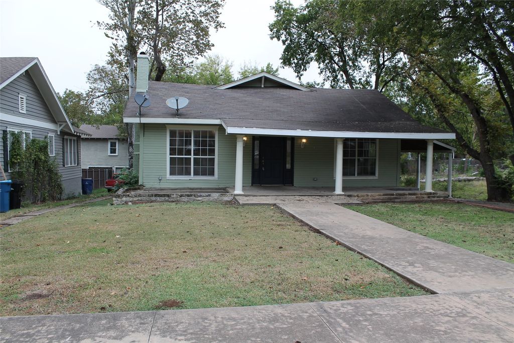 1215 W Sears Street, Denison, TX 75020