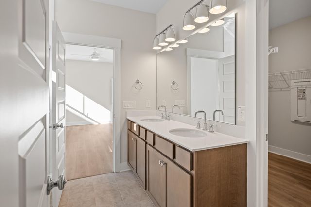 300 Creek Pointe Drive, Moncks Corner, SC 29461