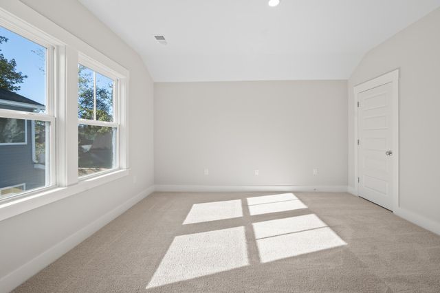 300 Creek Pointe Drive, Moncks Corner, SC 29461