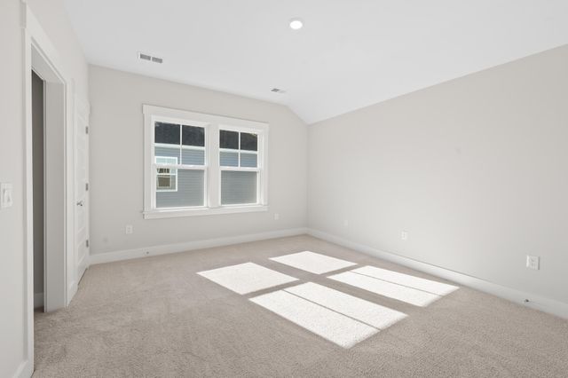 300 Creek Pointe Drive, Moncks Corner, SC 29461