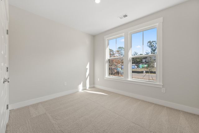 300 Creek Pointe Drive, Moncks Corner, SC 29461