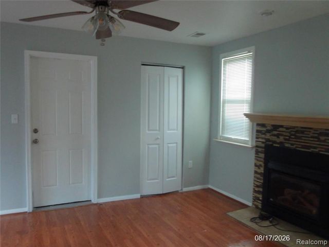 26445 Colgate Street, Inkster, MI 48141