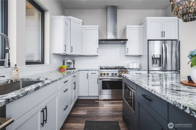 3950 Rock Ridge Parkway, Anacortes, WA 98221