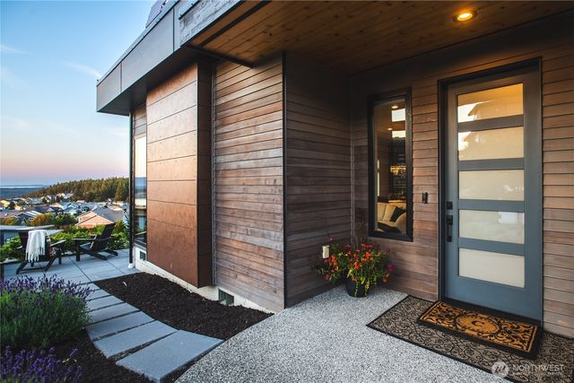 3950 Rock Ridge Parkway, Anacortes, WA 98221