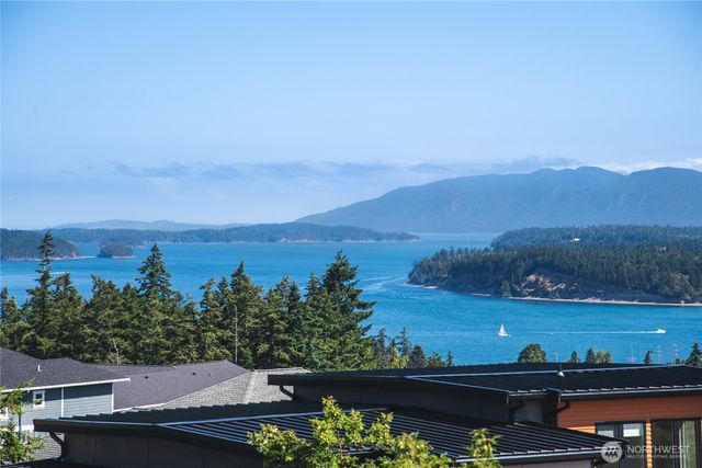 3950 Rock Ridge Parkway, Anacortes, WA 98221
