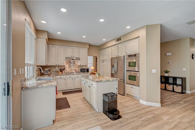 4702 Grand Ridge Court, Las Vegas, NV 89147
