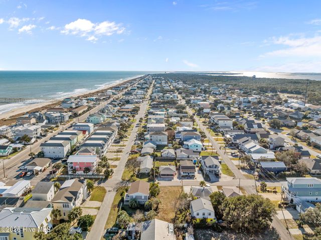 304 M Avenue, Kure Beach, NC 28449
