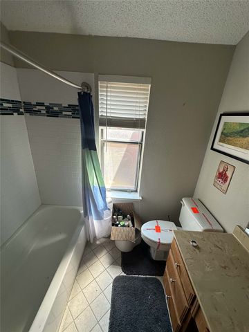 2032 Lansdown Drive, Carrollton, TX 75010