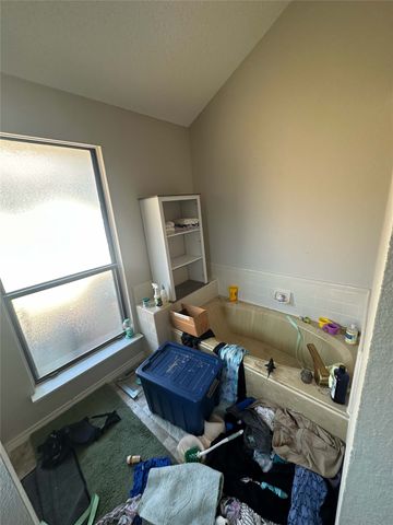 2032 Lansdown Drive, Carrollton, TX 75010