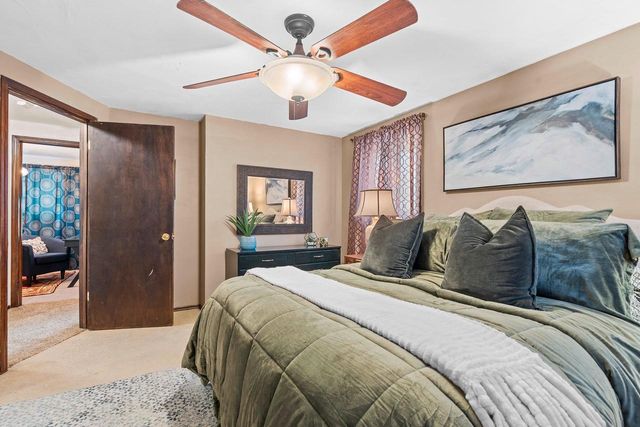 2578 VICKI LANE, Green Bay, WI 54311