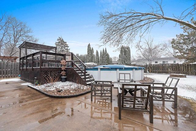 2578 VICKI LANE, Green Bay, WI 54311