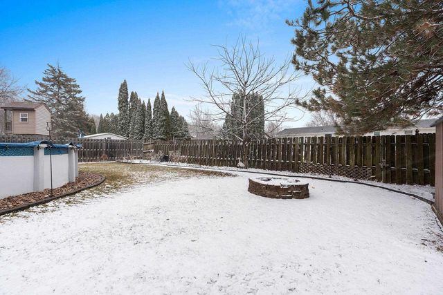 2578 VICKI LANE, Green Bay, WI 54311