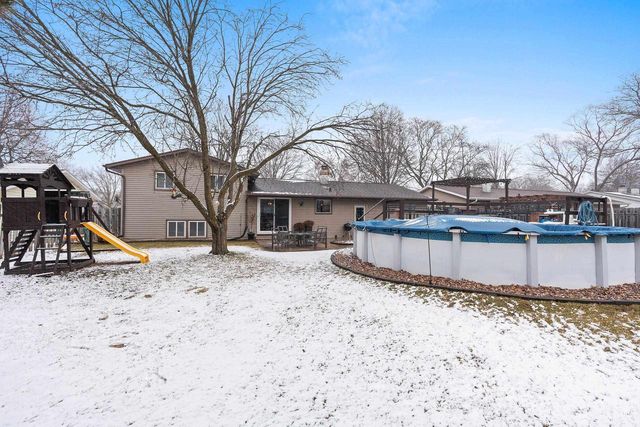 2578 VICKI LANE, Green Bay, WI 54311