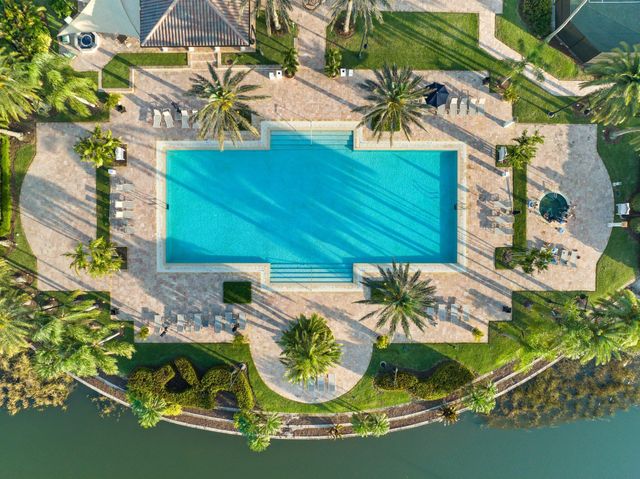 113 SE Via Verona, Port St Lucie, FL 34984