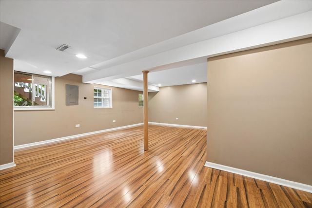 1763 Briggs Court, Lisle, IL 60532