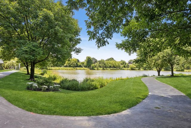 1763 Briggs Court, Lisle, IL 60532