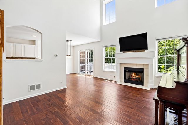 1763 Briggs Court, Lisle, IL 60532