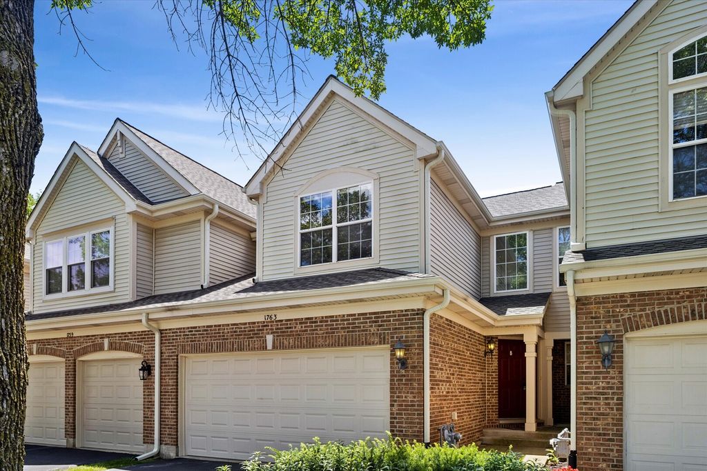 1763 Briggs Court, Lisle, IL 60532