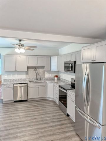 205 Neck O Land Rd, Williamsburg, VA 23185
