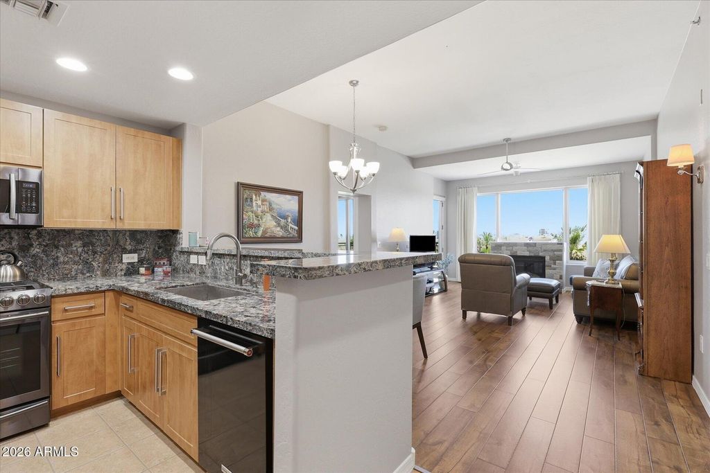 17 W VERNON Avenue 514, Phoenix, AZ 85003 — photo 3
