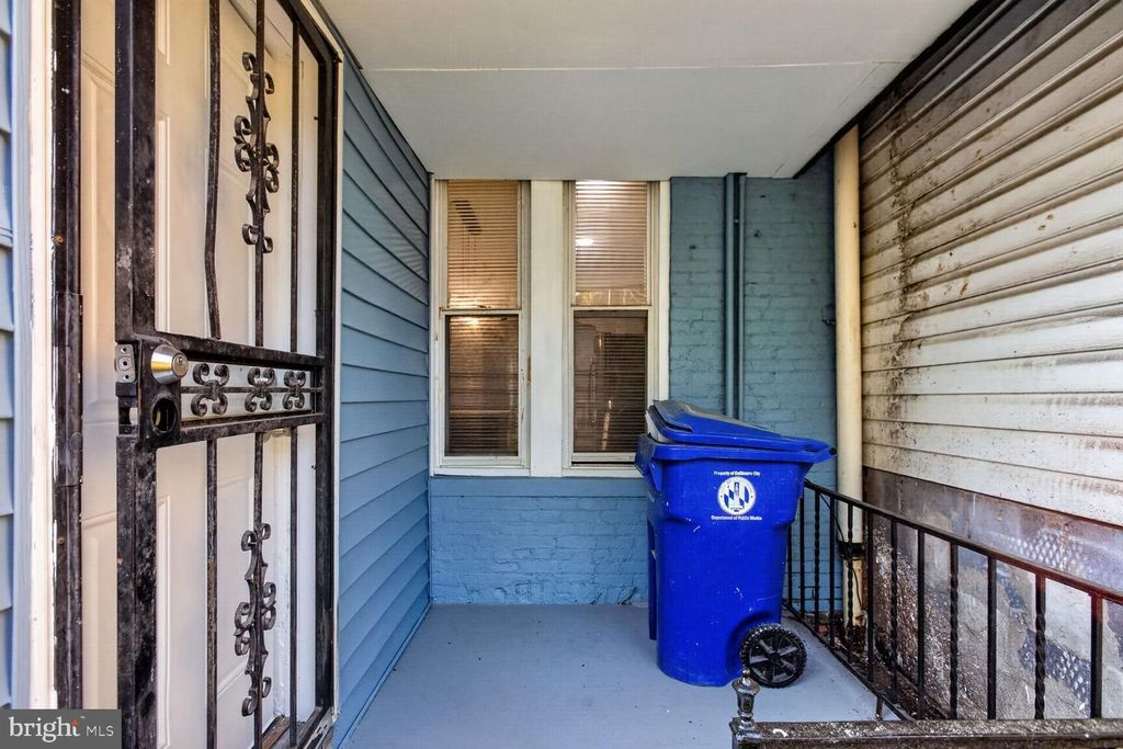 Image 21 of property listing at 2583 W FAYETTE ST, Baltimore, MD 21223