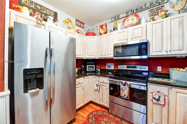 201 McCormack Ave, Ridgeland, SC 29936