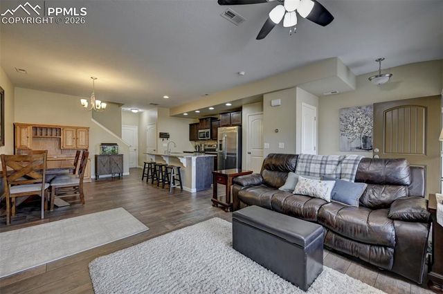 5644 Shamrock Heights, Colorado Springs, CO 80923