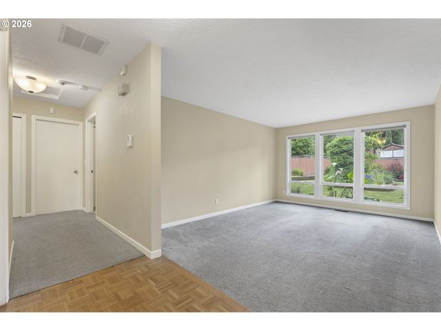 13865 Sw MARTINGALE Ct, Beaverton, OR 97008