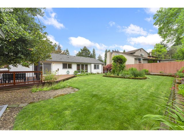 13865 Sw MARTINGALE Ct, Beaverton, OR 97008