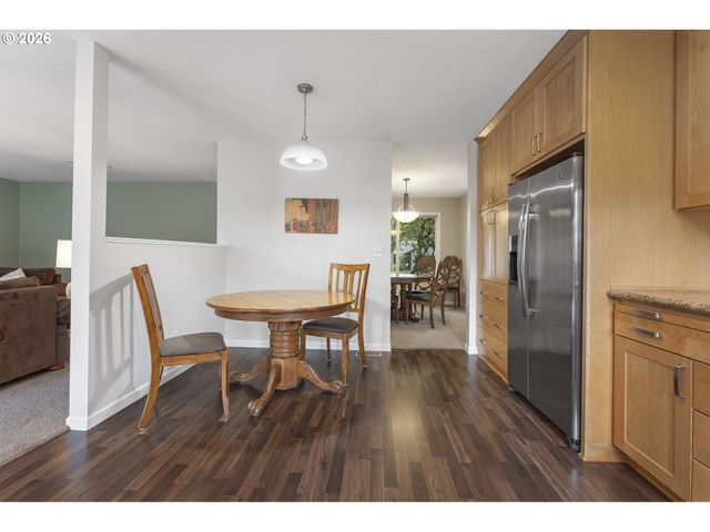 13865 Sw MARTINGALE Ct, Beaverton, OR 97008