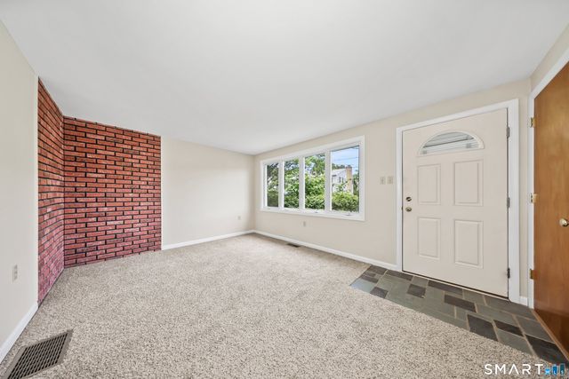 28 Vittorio Street, Watertown, CT 06779