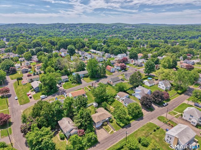 28 Vittorio Street, Watertown, CT 06779