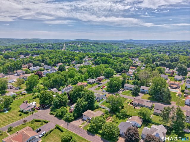 28 Vittorio Street, Watertown, CT 06779