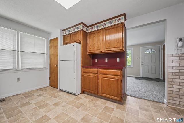 28 Vittorio Street, Watertown, CT 06779