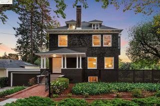 2058 Oakland Avenue, Piedmont, CA 94611