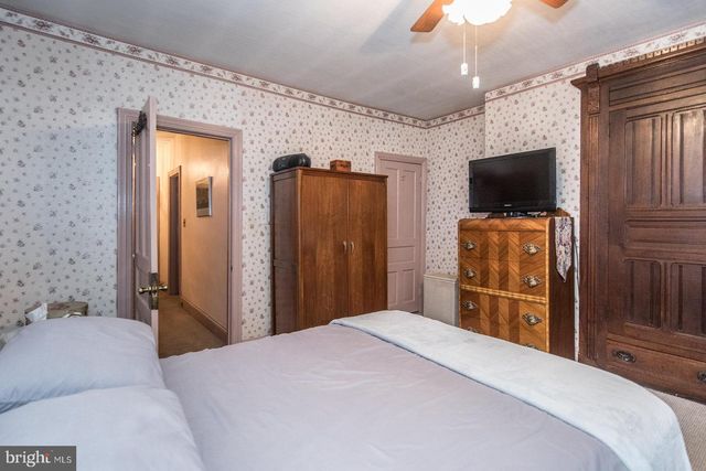 2963 EDGEMONT ST, Philadelphia, PA 19134