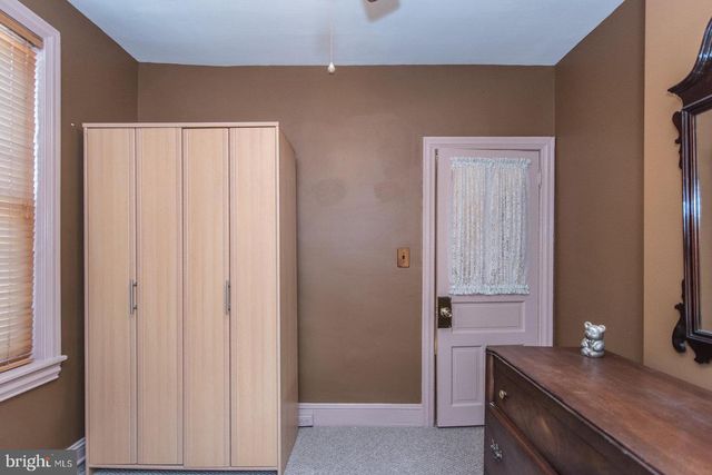 2963 EDGEMONT ST, Philadelphia, PA 19134