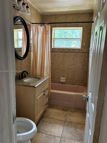 1905 NW 57th St 0, Miami, FL 33142