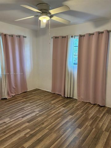 1905 NW 57th St 0, Miami, FL 33142
