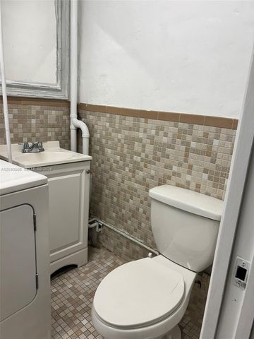 1905 NW 57th St 0, Miami, FL 33142