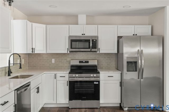 7805 Bronze Ln, Prince George, VA 23875