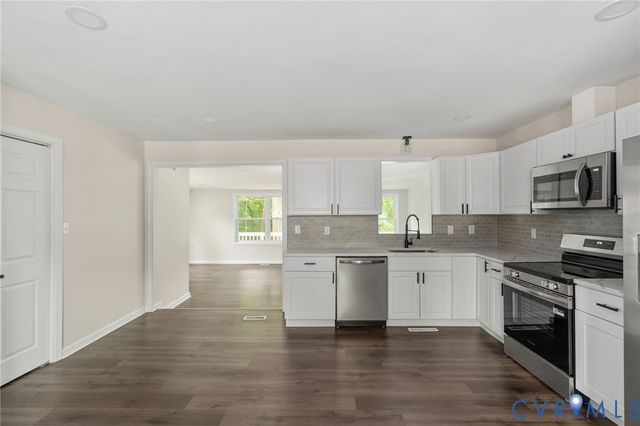 7805 Bronze Ln, Prince George, VA 23875