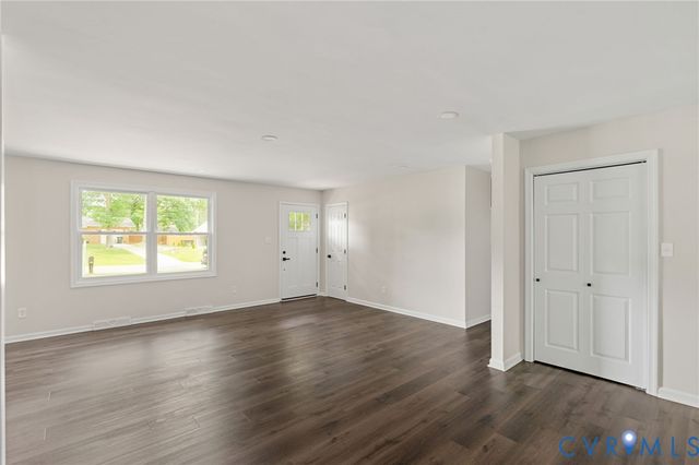 7805 Bronze Ln, Prince George, VA 23875