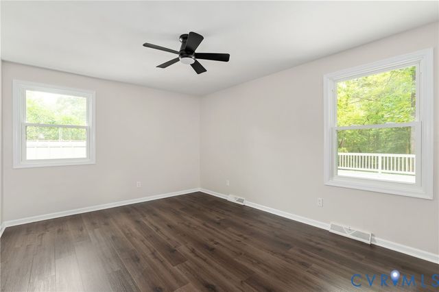 7805 Bronze Ln, Prince George, VA 23875