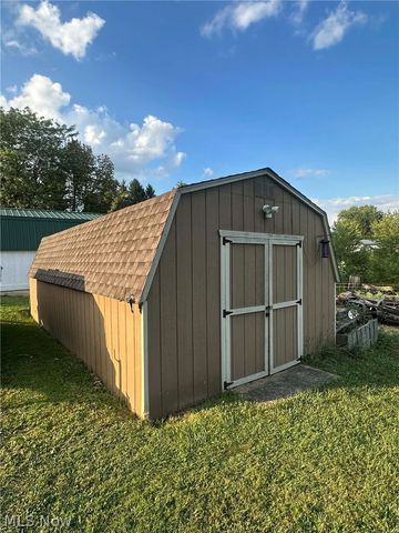2496 STATE ROUTE 250, Adena, OH 43901